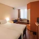 Ibis Hauptbahnhof 3* Neurenberg