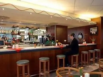 Ibis Hauptbahnhof Hotell 2*