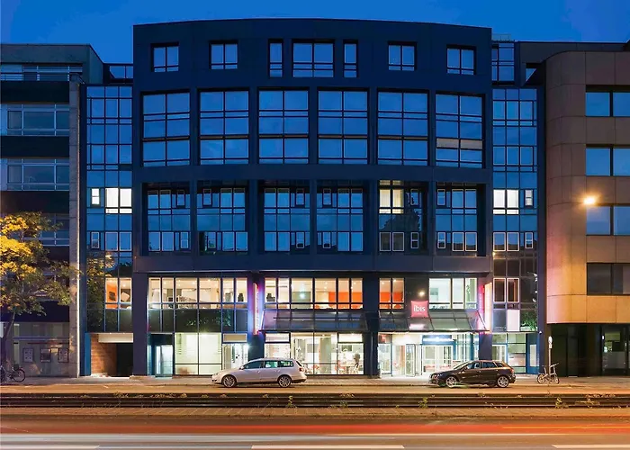 Ibis Hauptbahnhof فندق 3*