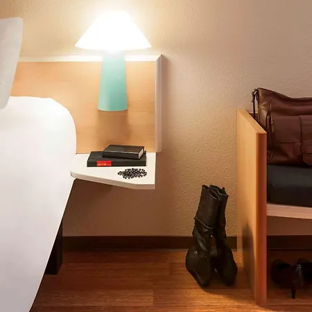 Ibis Hauptbahnhof Nuremberg