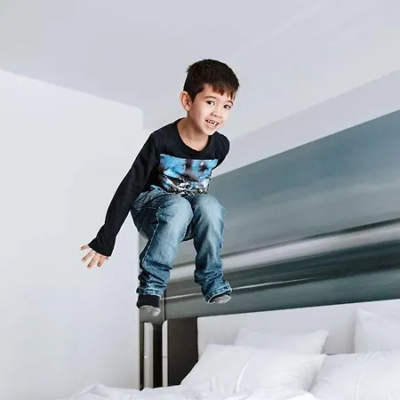 Hotel Ibis Hauptbahnhof 2*