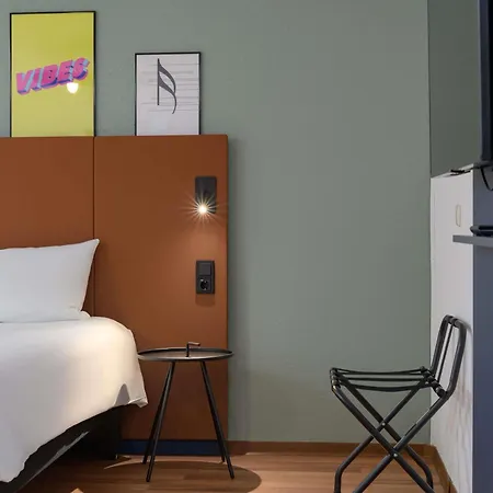 Ibis Hauptbahnhof 3* Νυρεμβέργη
