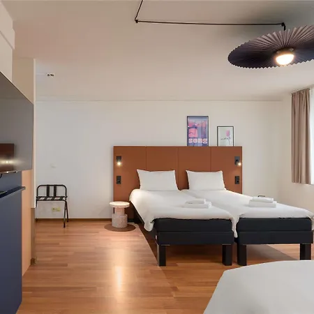 Hotel Ibis Hauptbahnhof 3*