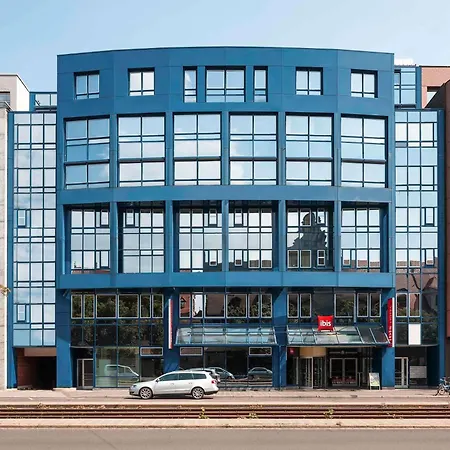 Hotel Ibis Hauptbahnhof 3*